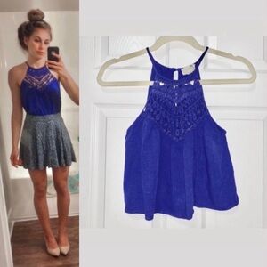 💙 LA Hearts • Crochet High-Neck Top